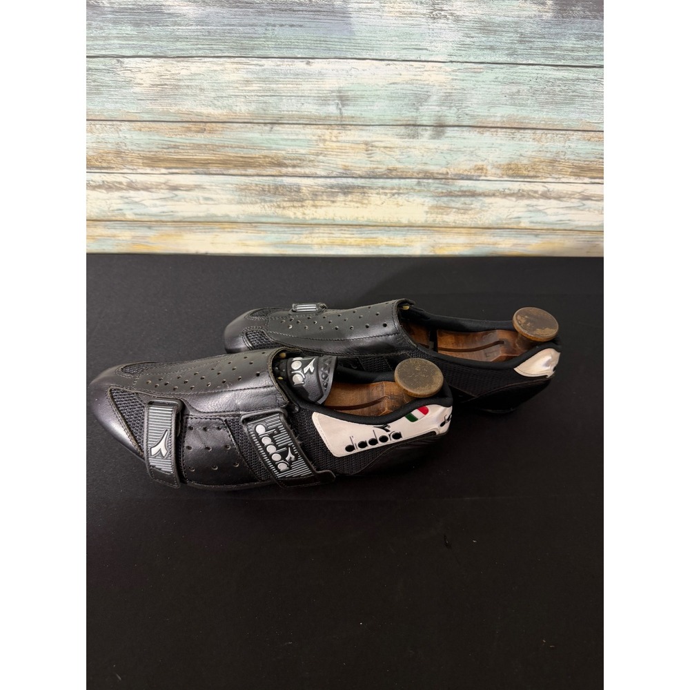 Diadora Cycling Shoes Mens 42‎ Outsole Black White Good Made in Italy Road Bike